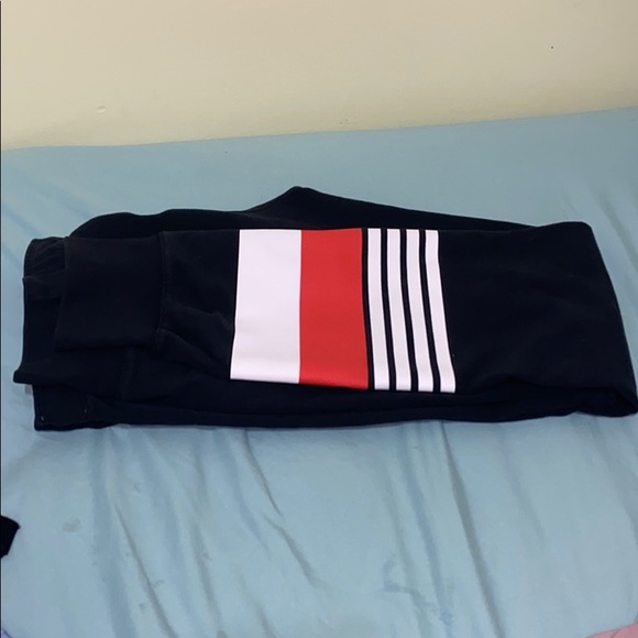 Pink VS joggers - Picture 3 of 6